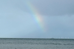 Am Ende des Regenbogens liegt Gold oder ein Windpark.